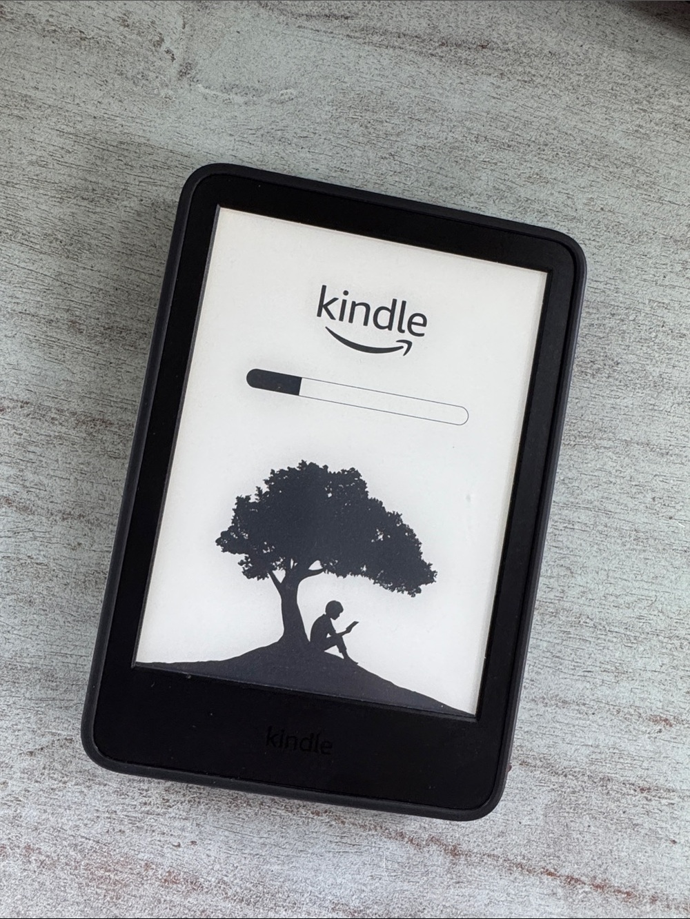 Amazon Kindle eReader - with 3 cases included